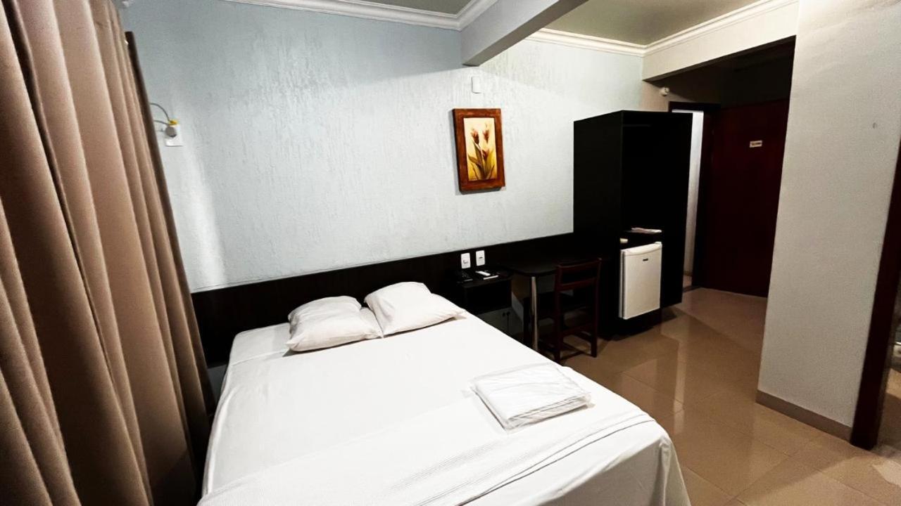 Serras Hotel Rondonópolis Buitenkant foto